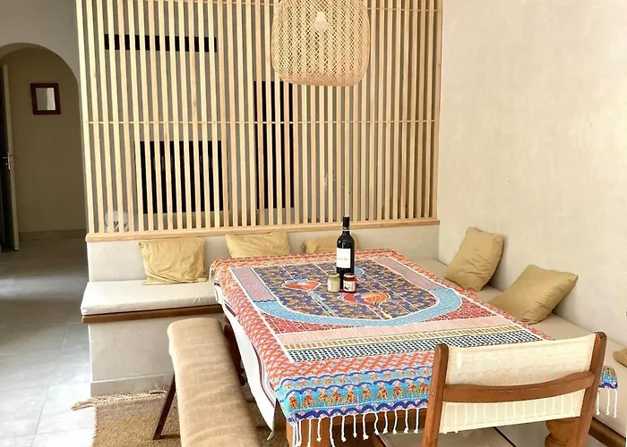 Oasis Du Quercy بيت للعطل *