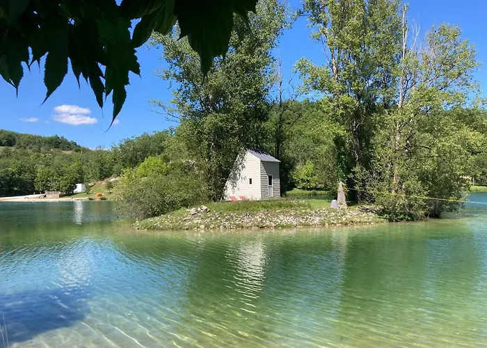 Oasis Du Quercy بيت للعطل